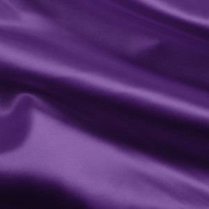 tela raso color violeta - decoracion para salones de fiesta