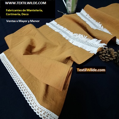 fabrica de manteleria cortineria y decoracion con telas: caminos de tusor con puntillas flecos y strass
